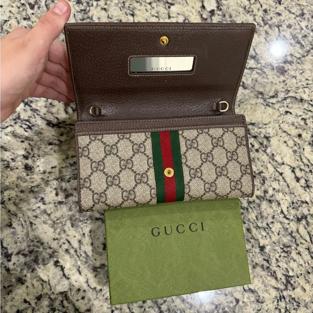 Gucci Purse Wallet with strap - Picture 1 of 12